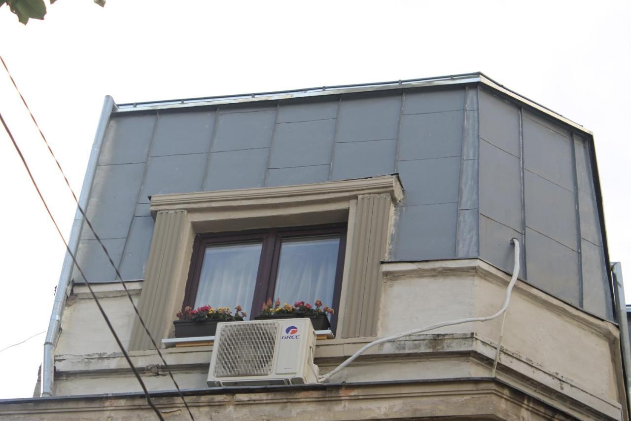 Apartment Yellow - Piata Victoriei *